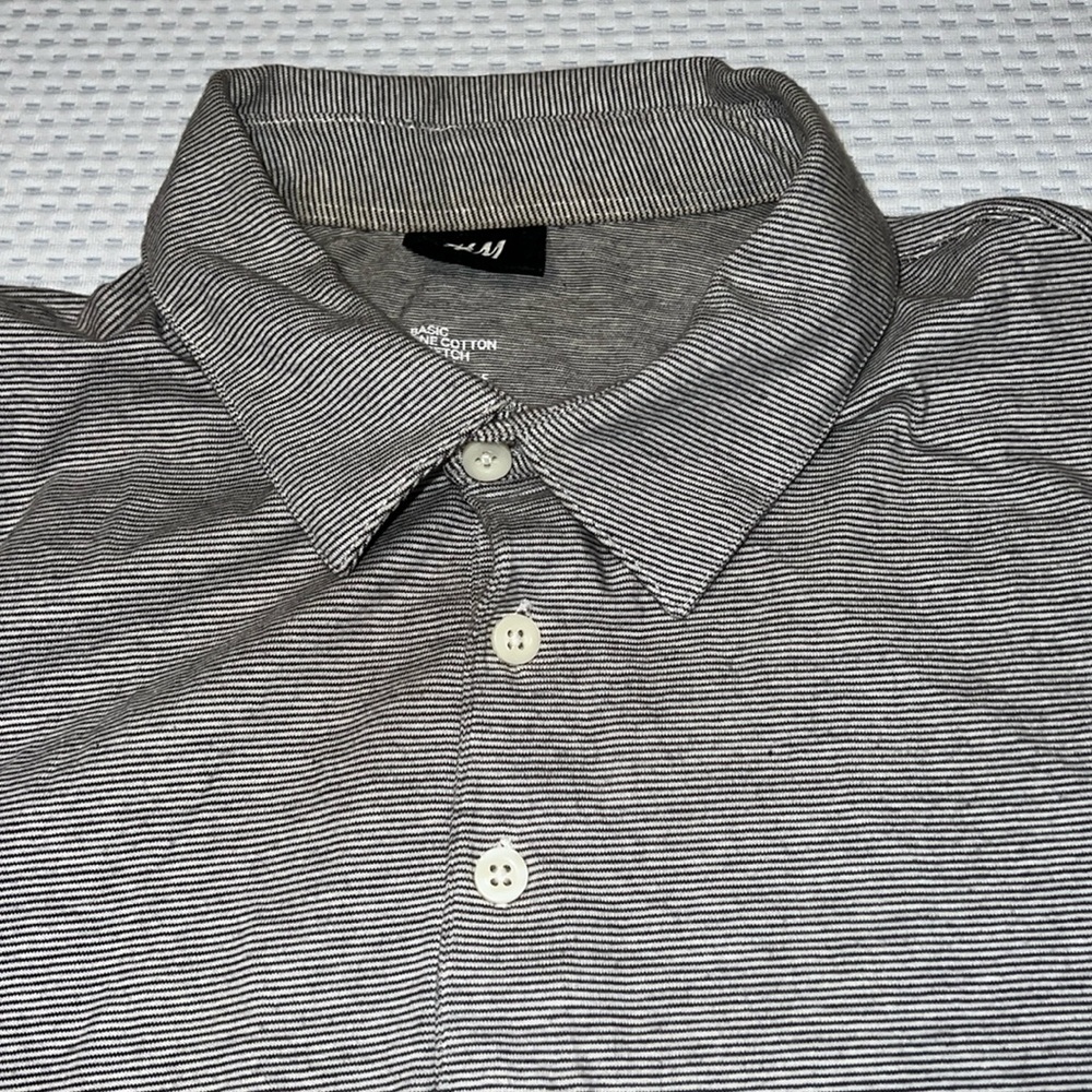 H&M - Picture 2 of 3